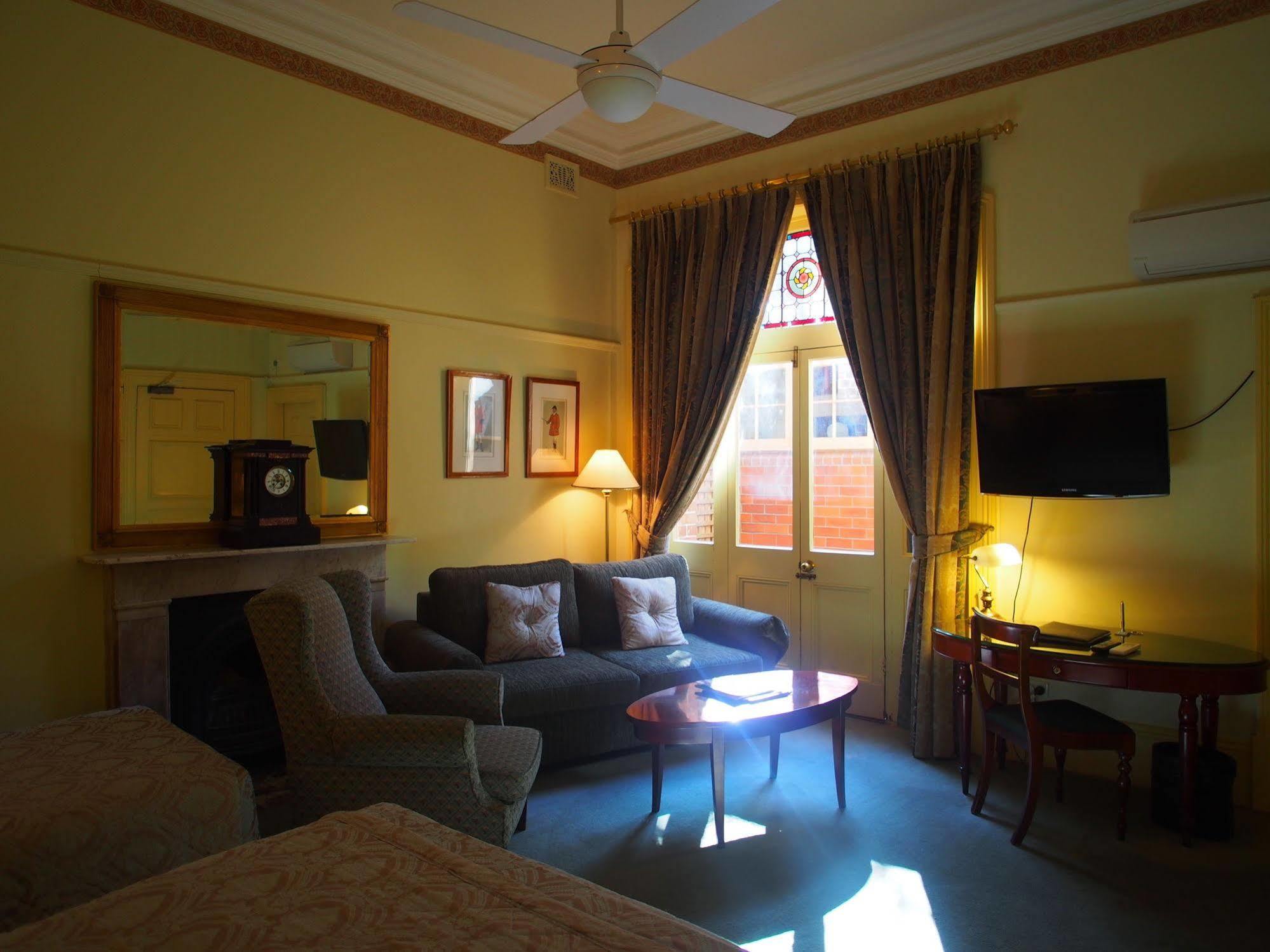 Simpsons Of Potts Point Hotel ซิดนีย์ ภายนอก รูปภาพ